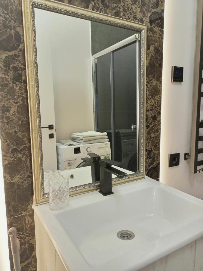 In Bozdosh Estate * Ужгород